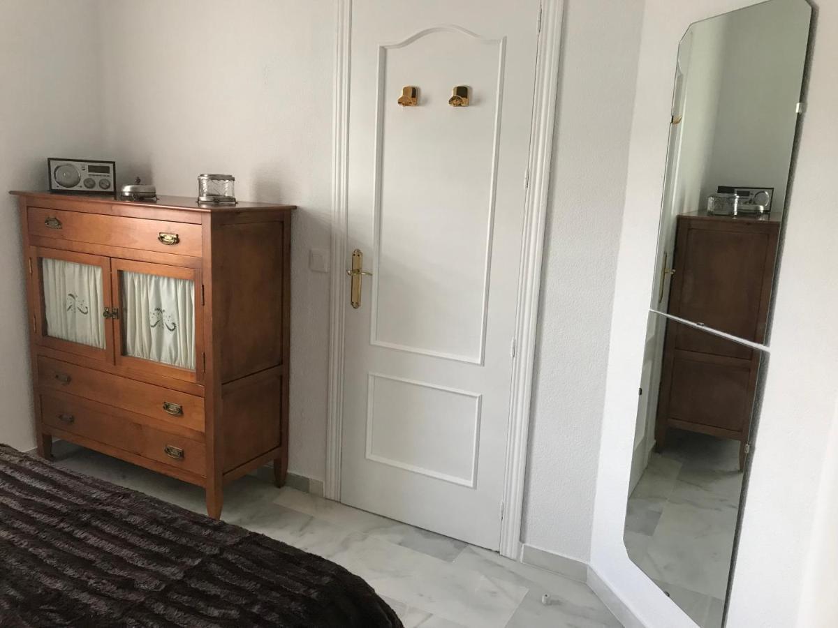 شقة ألاورين ذي ر تورّي  في Apartamento Lauro Golf Malaga المظهر الخارجي الصورة