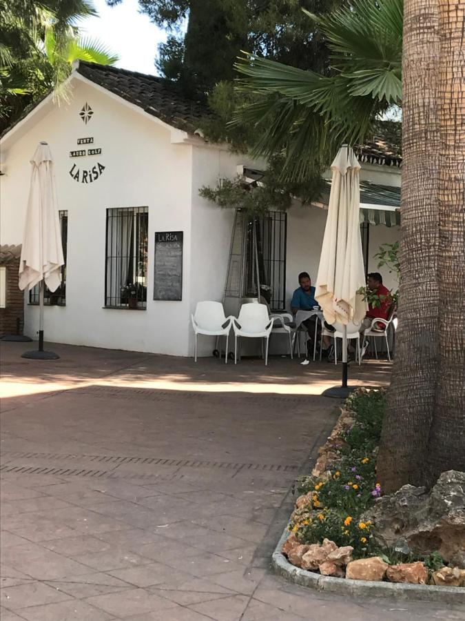 شقة ألاورين ذي ر تورّي  في Apartamento Lauro Golf Malaga المظهر الخارجي الصورة